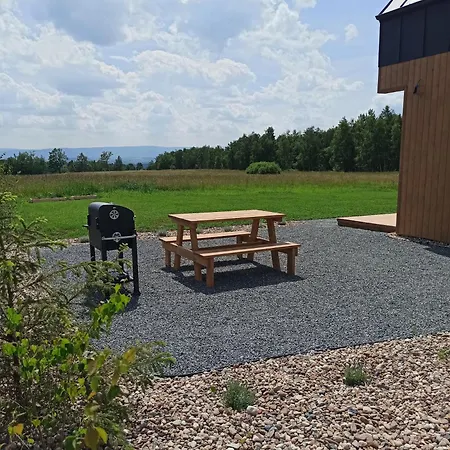 Zielone Wzgórze Komfortowy Klimatyzowany Z Balią Z Aeromasażem Alojamento de Turismo Selvagem Kłodzko