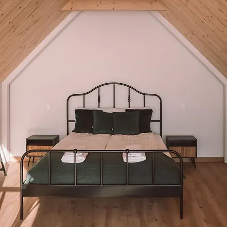 Zielone Wzgorze Komfortowy Klimatyzowany Z Balia Z Aeromasazem Lodge *