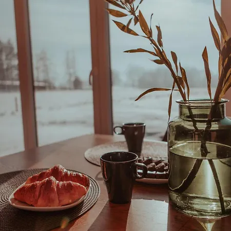 Alojamento de Turismo Selvagem Zielone Wzgórze Komfortowy Klimatyzowany Z Balią Z Aeromasażem *