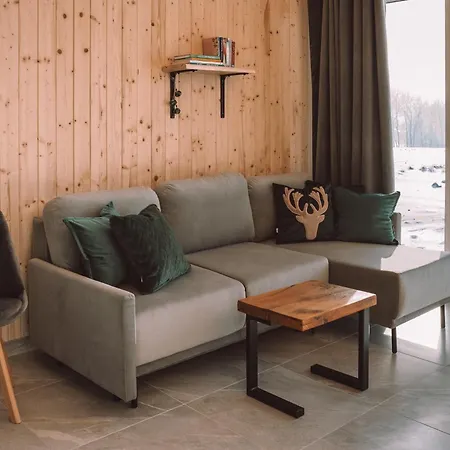 Zielone Wzgórze Komfortowy Klimatyzowany Z Balią Z Aeromasażem Kłodzko