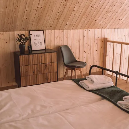 Zielone Wzgórze Komfortowy Klimatyzowany Z Balią Z Aeromasażem * Kłodzko