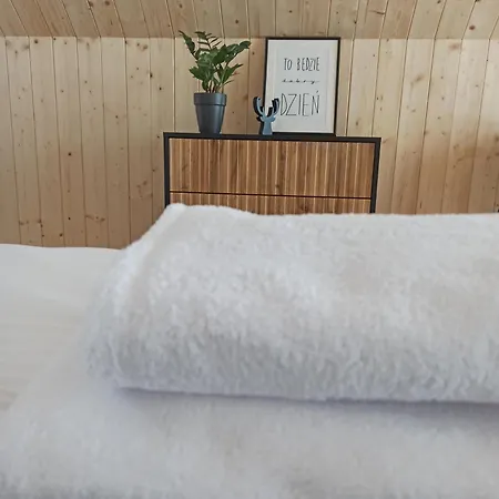 Zielone Wzgorze Komfortowy Klimatyzowany Z Balia Z Aeromasazem Domek letniskowy