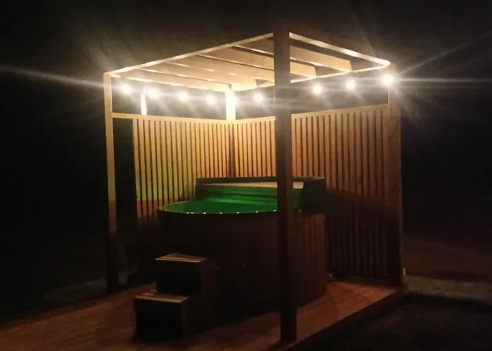 Zielone Wzgorze Komfortowy Klimatyzowany Z Balia Z Aeromasazem Kłodzko