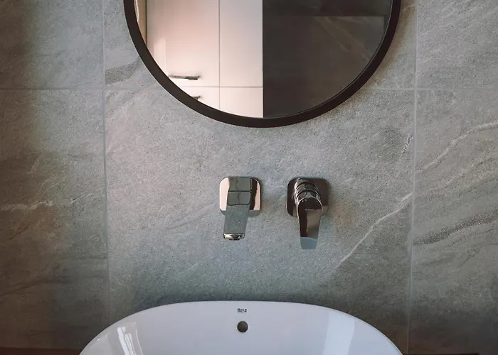 Zielone Wzgorze Komfortowy Klimatyzowany Z Balia Z Aeromasazem Hytte Kłodzko