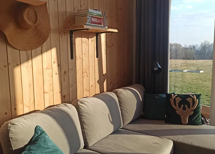 Zielone Wzgorze Komfortowy Klimatyzowany Z Balia Z Aeromasazem Hytte